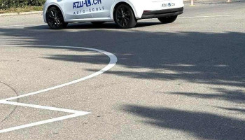 Azul Driving School Sàrl - Fribourg