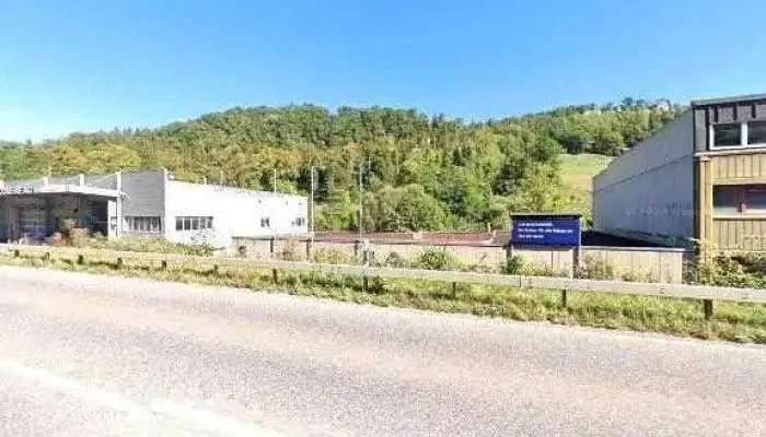 A M Automobile Alle - Duggingen