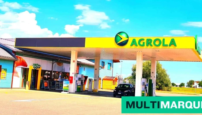 Agrola -  Zapfsaule - Payerne