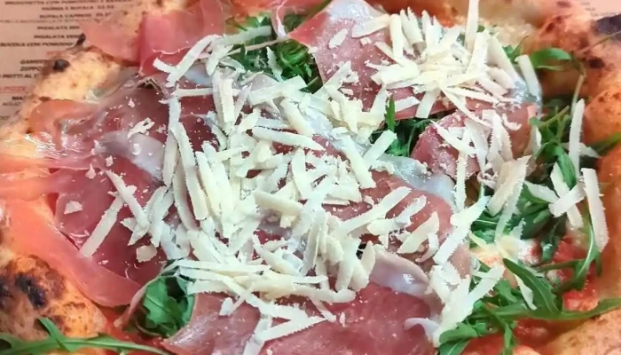 Artigiano Cafe Pizzeria Napoletana Basel Prosciutto - Basel