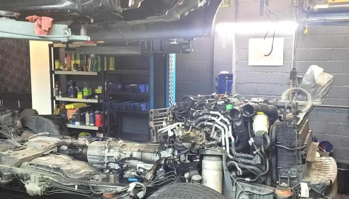 Aydin Garage Luftung Werkstatt - Safenwil