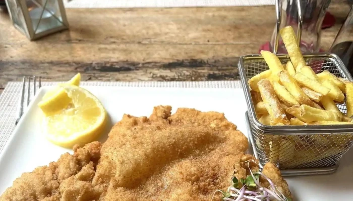 Bergwirtschaft Tiefmatt -  Schnitzel - Oberbuchsiten