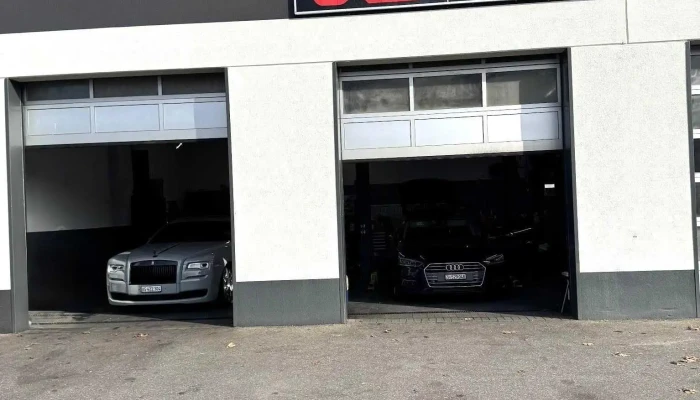 Brs Garage -  Aussenbereich - Spreitenbach