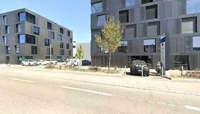 Carrosserie De Larsenal Sarl Street View 360deg Fotos - Bulle
