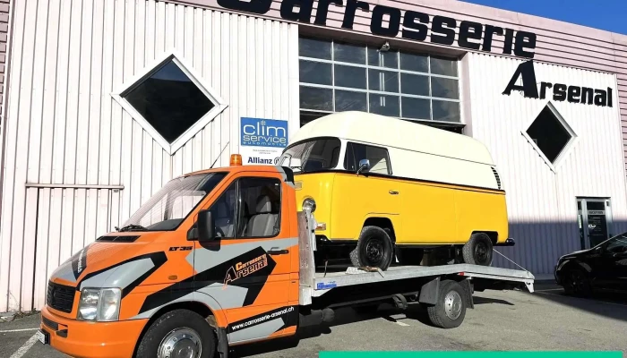 Carrosserie De Larsenal Sarl Vom Inhaber - Bulle