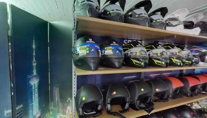 Christinat Motos -  Innenansichten - Payerne
