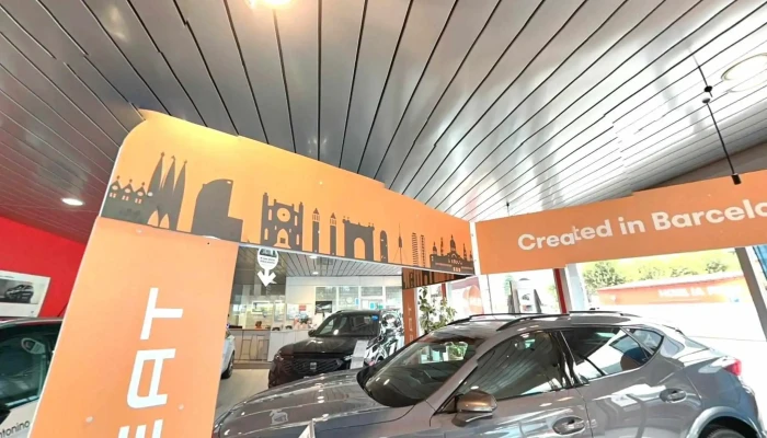 Di Leo Motors Sa -  Innenansichten - Sant'antonino