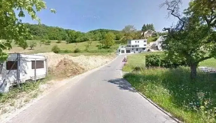 Dorfgarage Kujtim Jakupi Street View 360deg Fotos - Gelterkinden