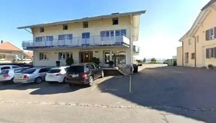 Dorfgarage Tolaj Ried Bei Kerzers -  Street View 360deg Fotos - Ried Bei Kerzers