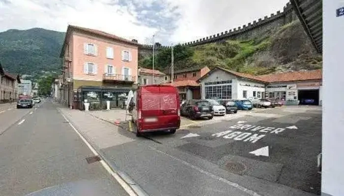Driver Center Agom Bellinzona -  Street View 360deg Fotos - Bellinzona