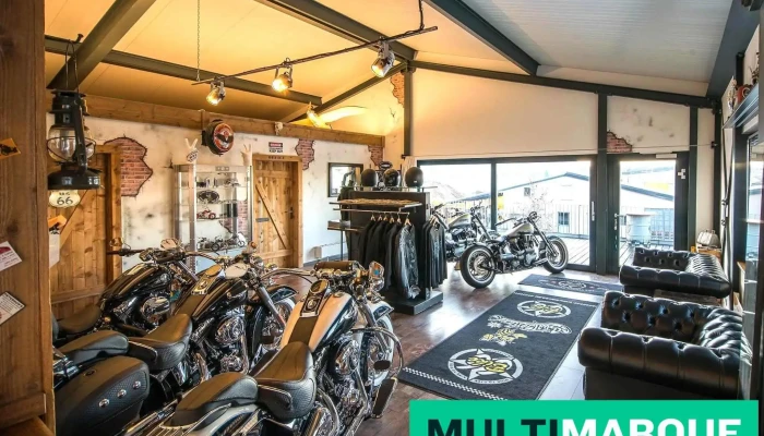 Elsener Motors -    Bike 66 Innenansichten - Ettingen