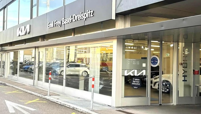 Emil Frey Basel -  Dreispitz Instagram - Basel