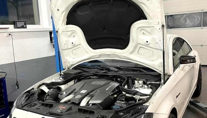 Ems Automobile Gmbh Innenansichten - Duggingen