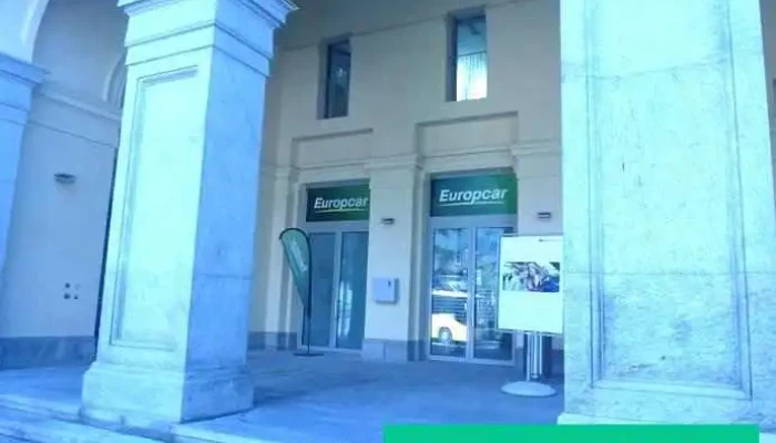 Europcar Bellinzona Stazione Ferroviaria -  Vom Inhaber - Bellinzona