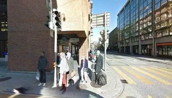 Fully Burgers And Fries -  Street View 360deg Fotos - Lugano