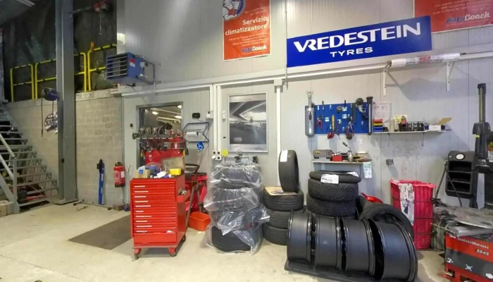 Garage Celio Sagl -  Werkstatt - Quinto