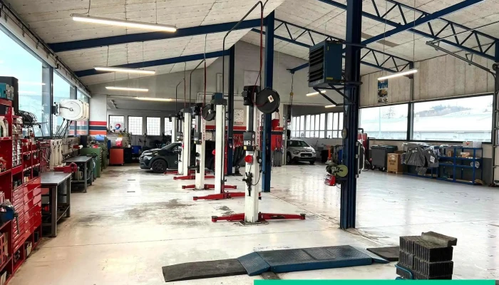 Garage De Palud -  Innenansichten - Bulle