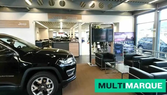 Garage Keigel Frenkendorf -    Alfa Romeo Jeep Fiat Abarth Innenansichten - Frenkendorf