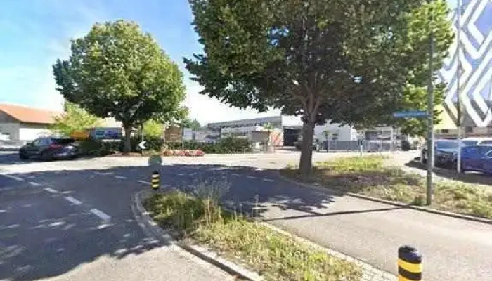 Garage Keigel Oberwil -    Renault Street View 360deg Fotos - Oberwil