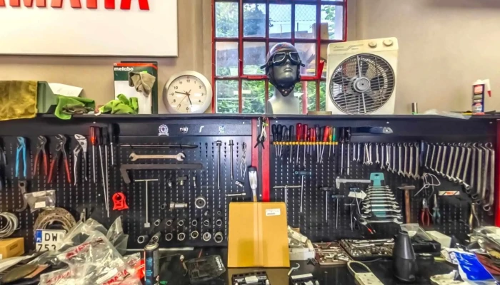 Garage Plinio Rigamonti -  Innenansichten - Lugano