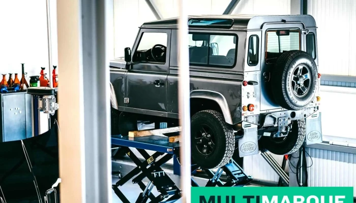 Garage Pts Ag -    Spezialisiert Auf Jaguar Land Rover Vom Inhaber - Tägerig
