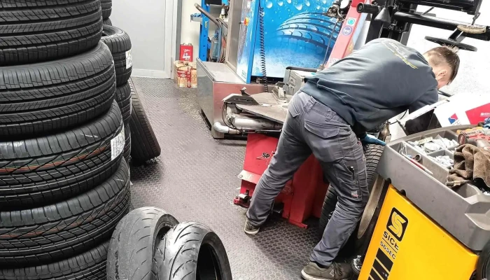Garage Val Sole Sagl -  Bewertung - Dongio
