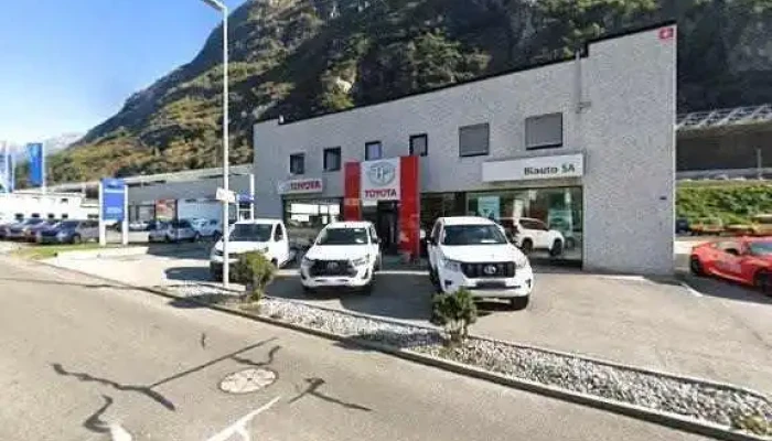 Gie Trasporti Sagl Riparazione Veicoli Leggeri E Pesanti -  Street View 360deg Fotos - Biasca