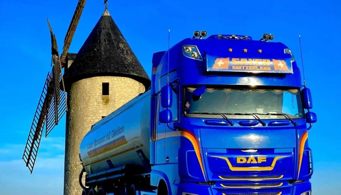Graf Nutzfahrzeug Ag -  Lkw Werkstatt - Hunzenschwil