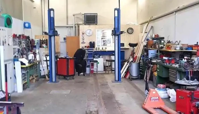 Hofacker-Garage - Binningen