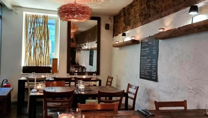 Hostaria -  Atmosphare - Basel