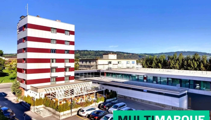 Hotel Rallye Aussenbereich - Bulle