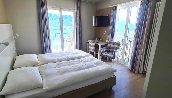 Hotel Stella Sa -  Zimmer - Orselina