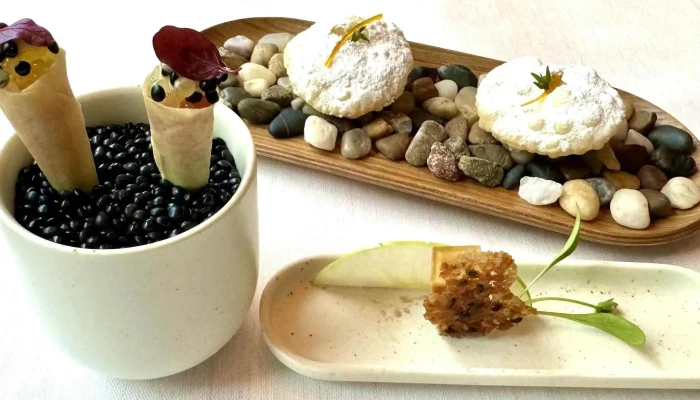 Im Ackermannshof -    Restaurant Bar Bewertung - Basel