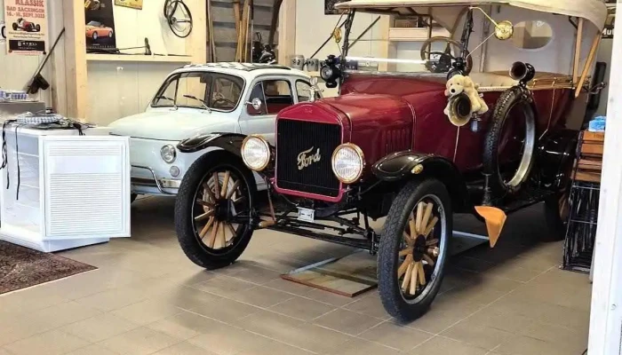 Koch Oldtimer Ankauf Verkauf Von Automobilen Vom Inhaber - Hunzenschwil