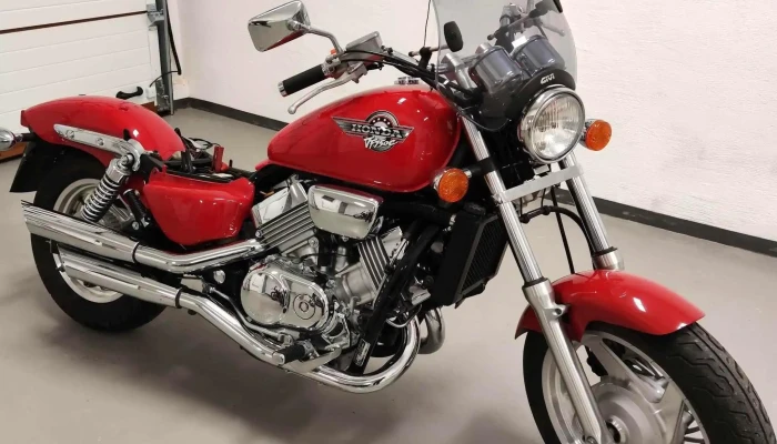 Kucki Motos -  Kommentare - Zuzgen