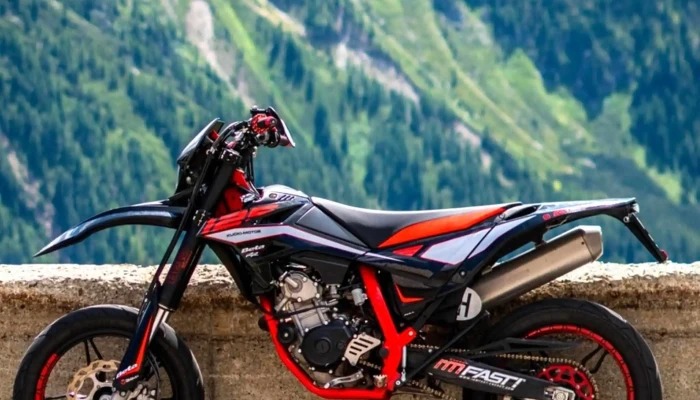 Kucki Motos -  Motorradgeschaft - Zuzgen