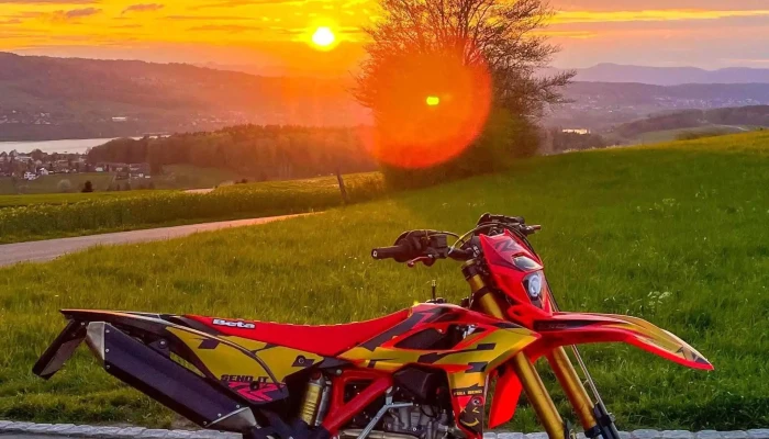 Kucki Motos - Zuzgen
