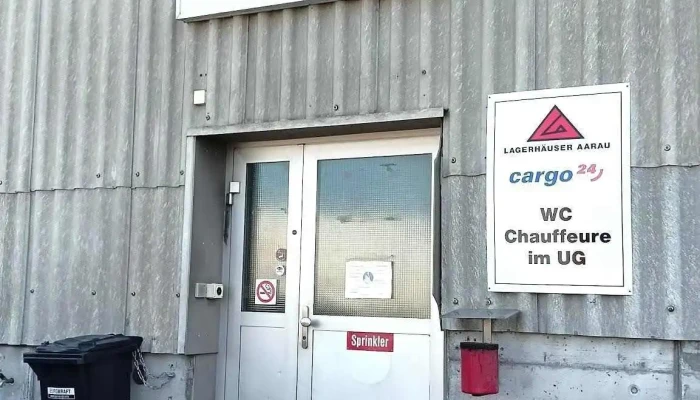 Lagerhauser Aarau Ag Aussenbereich - Schafisheim