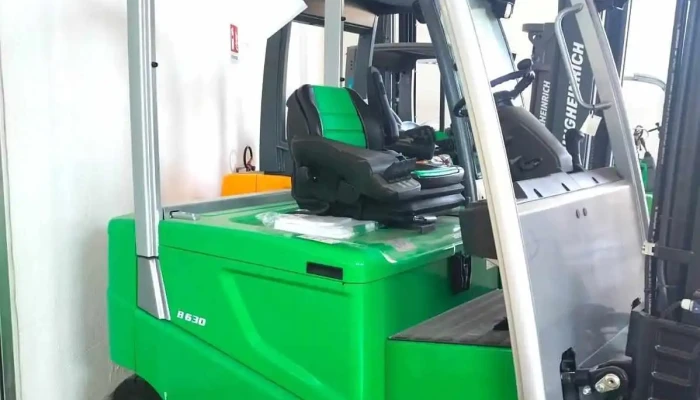 LiftAPsnc Stabio carrelli elevatori e attrerzzature - Stabio