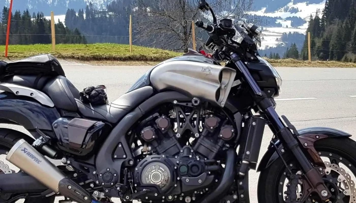 Lucky Motos Sa -  Bewertung - Bulle