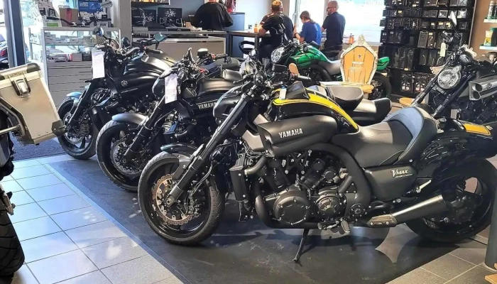 Lucky Motos Sa -  Innenansichten - Bulle