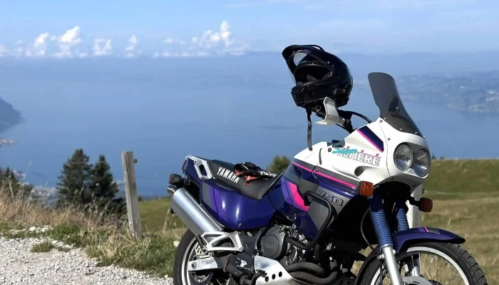 Lucky Motos Sa -  Motorradgeschaft - Bulle