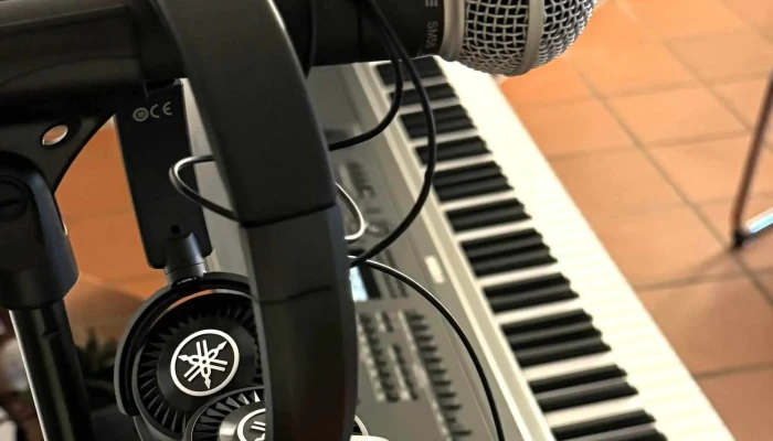 Luscher Musik Ag Musikgeschaft - Oftringen