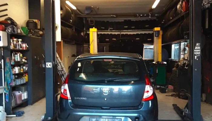 M4 Garage - Rohrbach