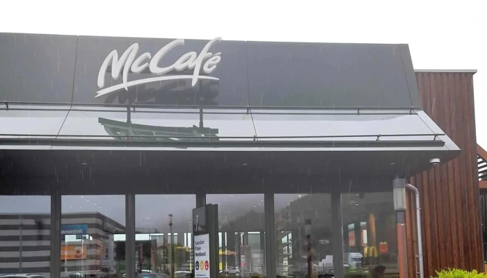 Mcdonalds Restaurant Fast Food Restaurant - Sant'antonino