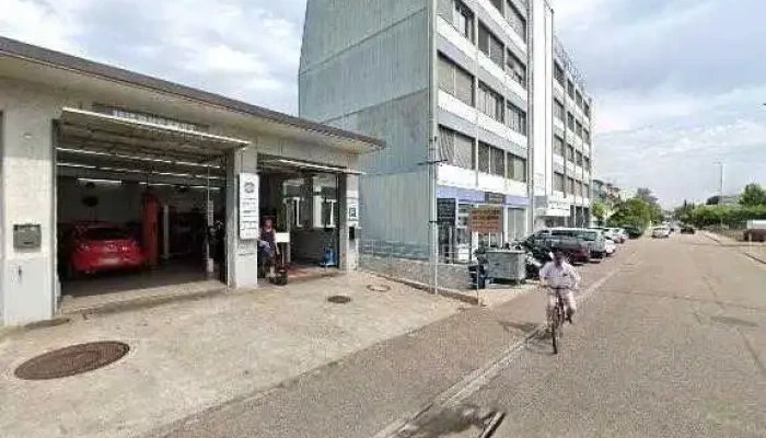 Merkur Garage By Carrounder Gmbh Street View 360deg Fotos - Allschwil