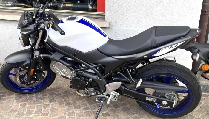 Moto Delco Motorradhandler - Giubiasco