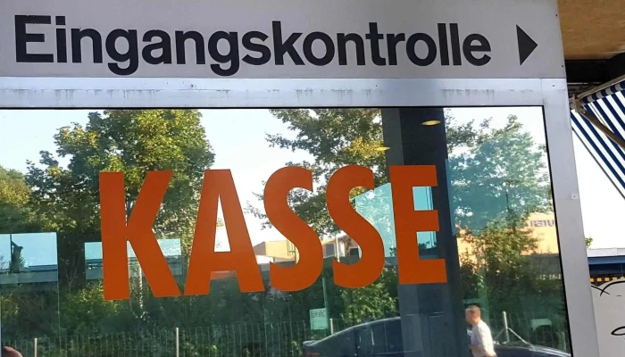 Motorfahrzeug -  Prufstation Beider Basel Nummer - Münchenstein