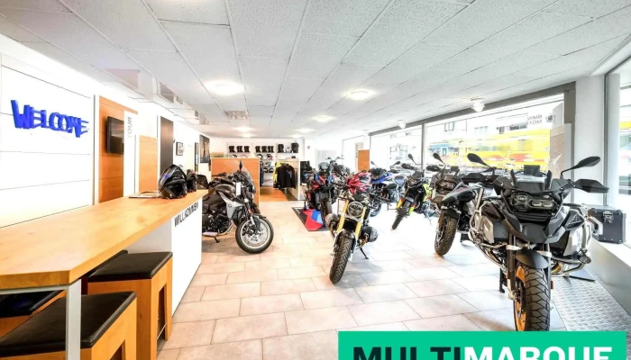 Motorrad Hollenstein -  Innenansichten - Binningen