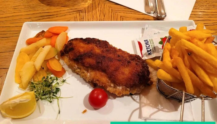 Movenpick Brasserie Baselstab Schnitzel - Basel